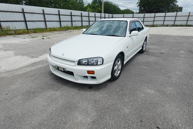 1997 Nissan Skyline JDM car for sale — photo 6 of 15