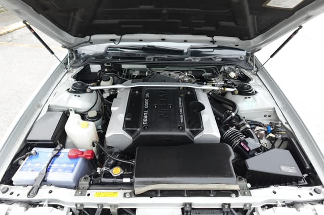 1995 Nissan Gloria JDM car for sale — photo 18 of 18
