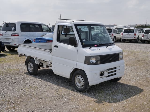 2002 Mitsubishi Minicab JDM car for sale — photo 3 of 25