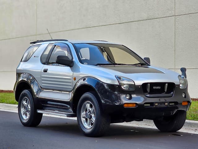 1999 Isuzu JDM car for sale — photo 6 of 25