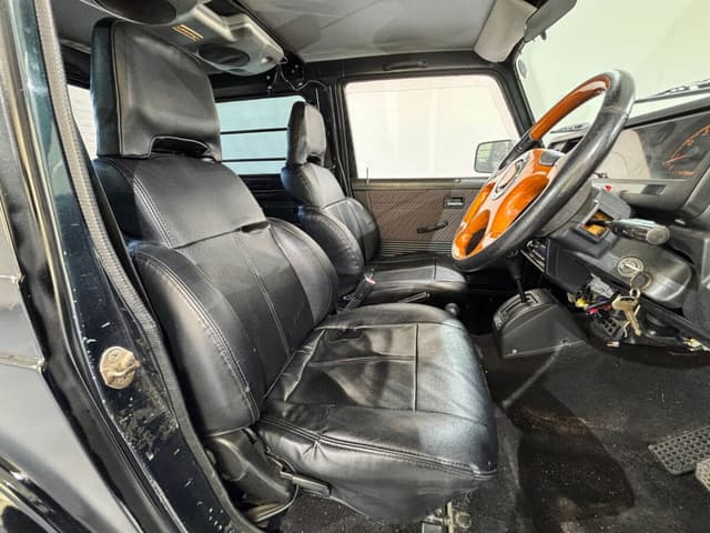 1994 Suzuki Jimny JDM car for sale — photo 7 of 25