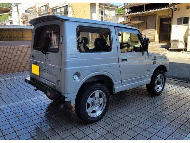 1997 Suzuki Jimny JDM car for sale — photo 4 of 16