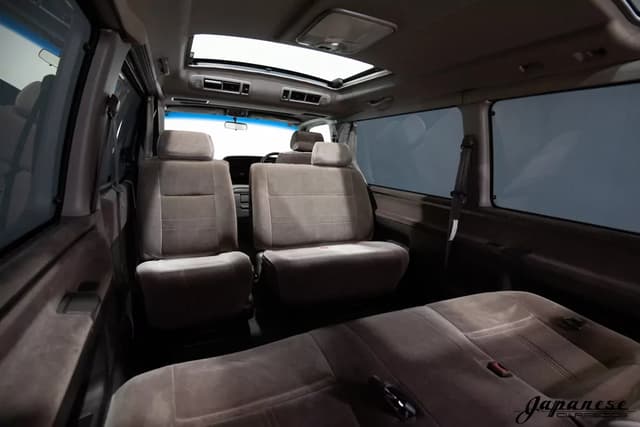 1997 Toyota HiAce JDM car for sale — photo 20 of 25
