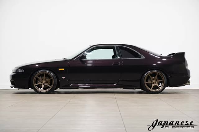 1995 Nissan Skyline JDM car for sale — photo 4 of 25