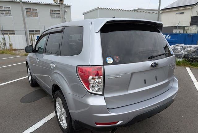 2011 Subaru Forester JDM car for sale — photo 3 of 25