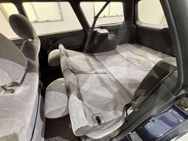 1996 Subaru Legacy JDM car for sale — photo 17 of 25