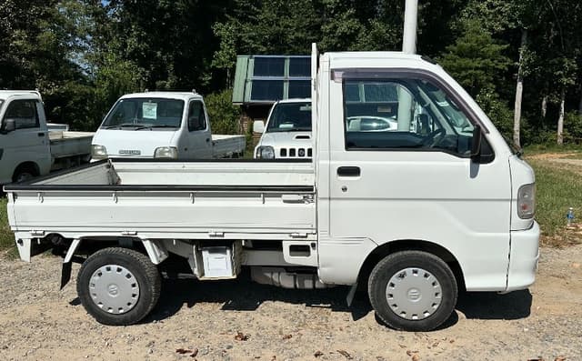 2001 Daihatsu Hijet JDM car for sale — photo 4 of 15