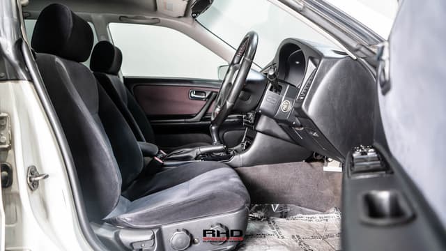 1998 Nissan Stagea JDM car for sale — photo 23 of 25