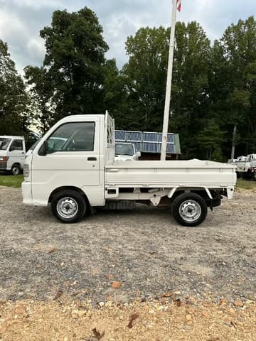 1999 Daihatsu Hijet JDM car for sale — photo 11 of 22