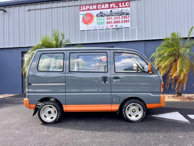 1993 Mitsubishi Bravo Minivan JDM car for sale — photo 16 of 20