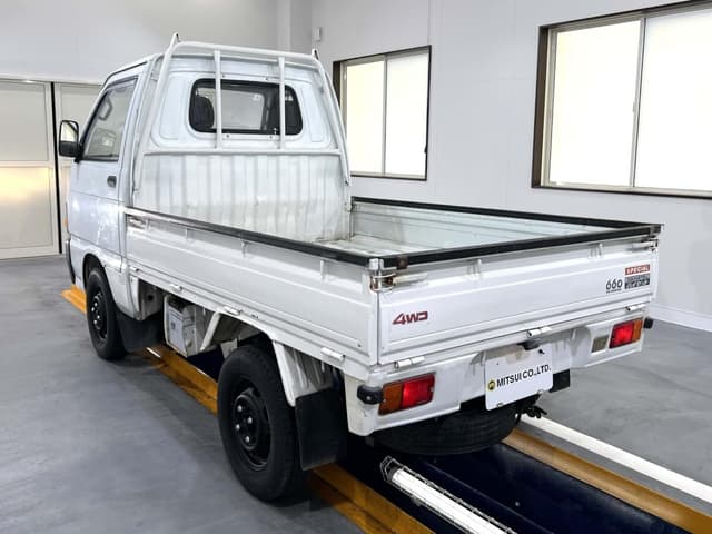 1990 Daihatsu Hijet JDM car for sale — photo 3 of 24