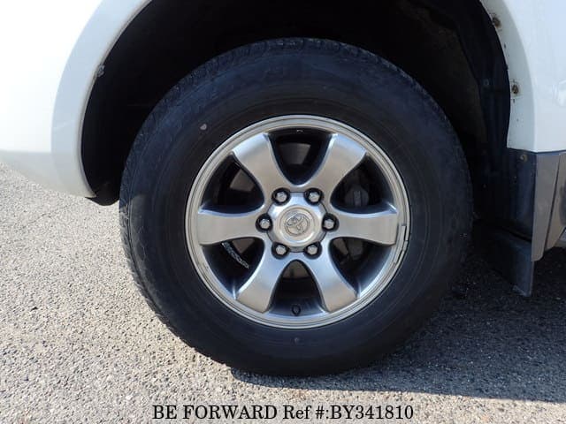 2009 Toyota Land Cruiser Prado JDM car for sale — photo 9 of 25