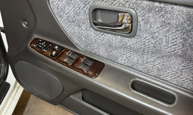2000 Nissan Stagea JDM car for sale — photo 25 of 25