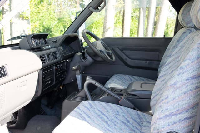 1999 Mitsubishi Delica JDM car for sale — photo 14 of 19