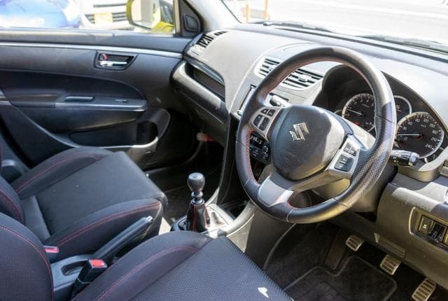 2011 Suzuki Swift JDM car for sale — photo 17 of 25