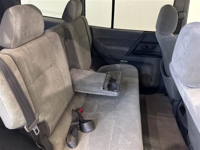 1999 Mitsubishi Pajero JDM car for sale — photo 21 of 23