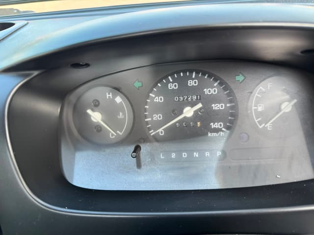 2001 Daihatsu Hijet JDM car for sale — photo 10 of 10