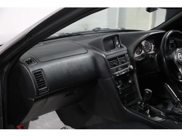 2001 Nissan Skyline JDM car for sale — photo 9 of 16