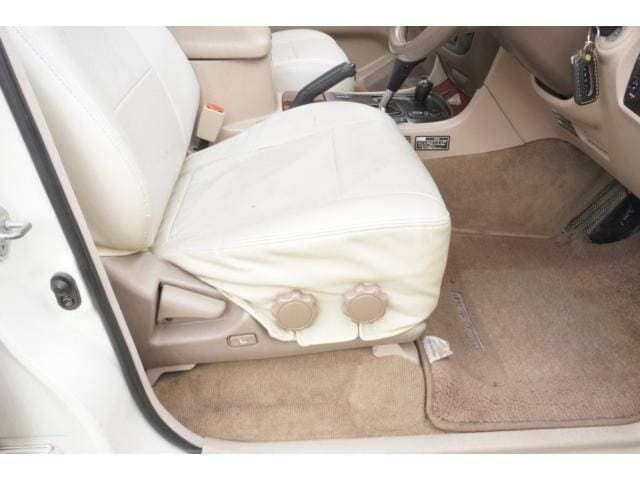 1998 Toyota Land Cruiser JDM car for sale — photo 13 of 20