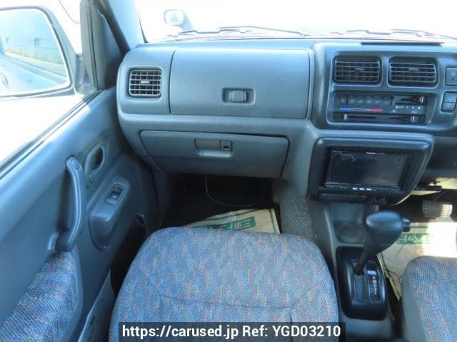 1999 Suzuki Jimny JDM car for sale — photo 19 of 25
