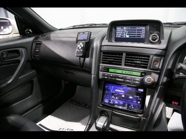 2001 Nissan Skyline JDM car for sale — photo 8 of 15