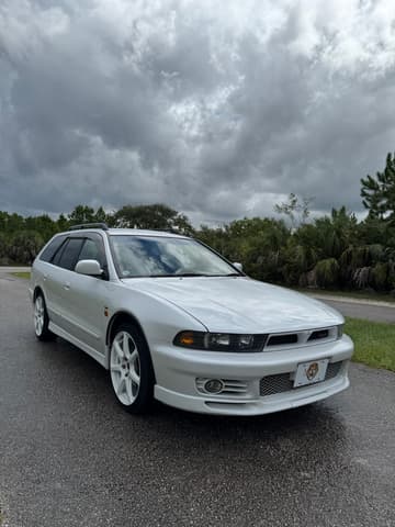 1997 Mitsubishi Legnum JDM car for sale — photo 3 of 23