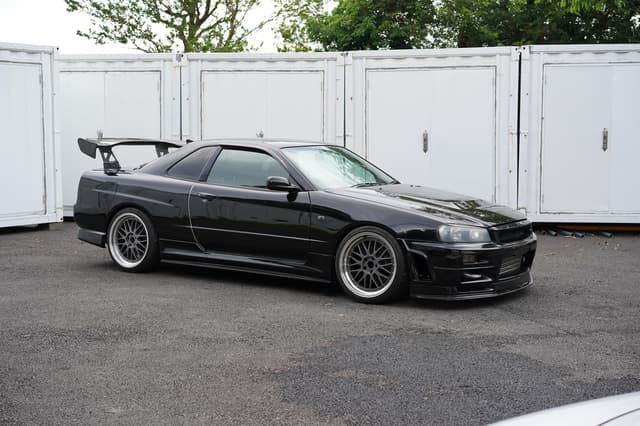 1998 Nissan Skyline JDM car for sale — photo 16 of 25