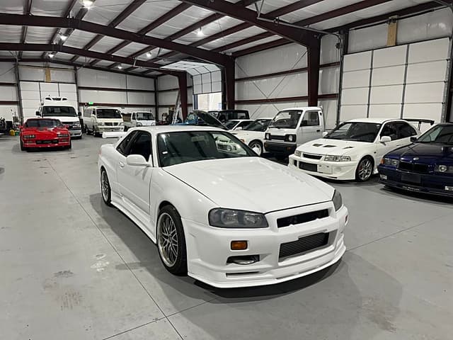 2000 Nissan Skyline JDM car for sale — photo 3 of 17
