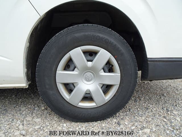 2009 Toyota HiAce JDM car for sale — photo 12 of 25