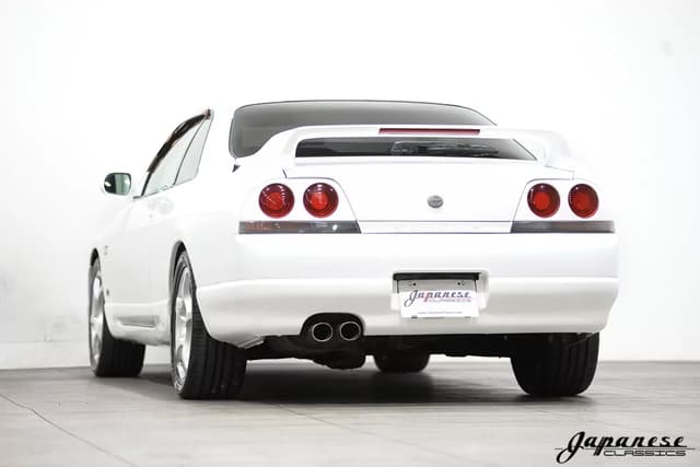 1996 Nissan Skyline JDM car for sale — photo 6 of 25