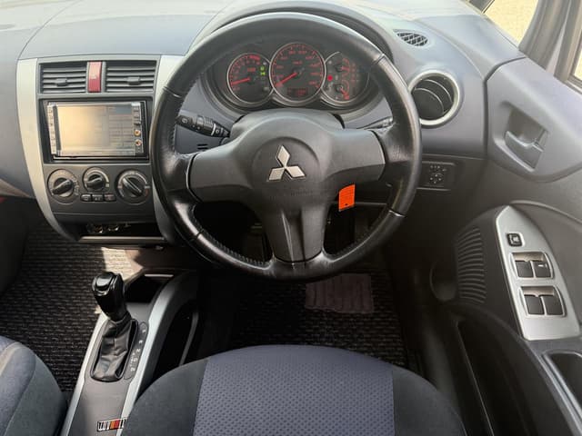 2006 Mitsubishi Colt JDM car for sale — photo 10 of 20