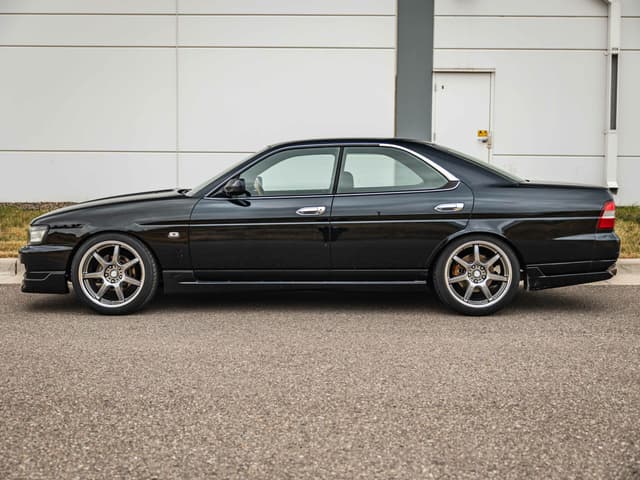 1997 Nissan Laurel JDM car for sale — photo 5 of 22