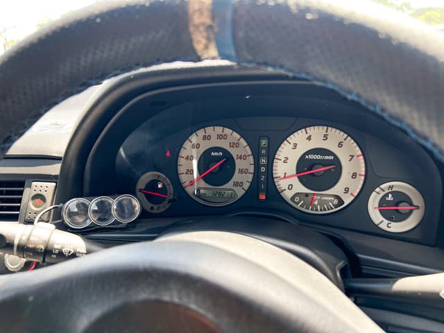 1999 Nissan Skyline JDM car for sale — photo 12 of 22