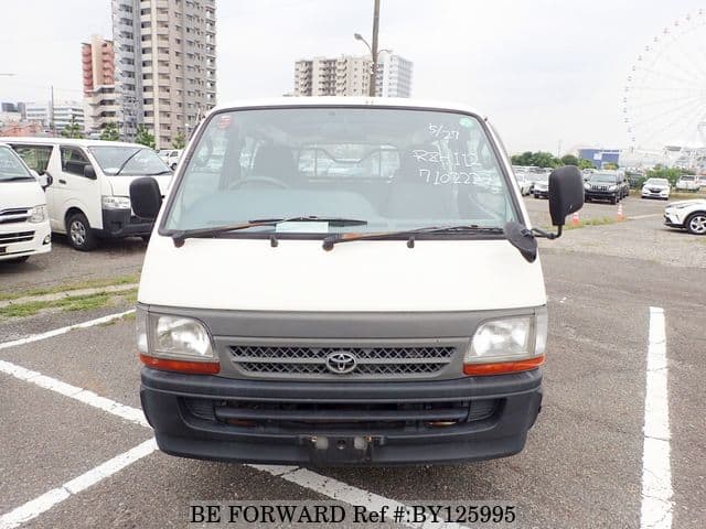 2002 Toyota HiAce JDM car for sale — photo 8 of 25