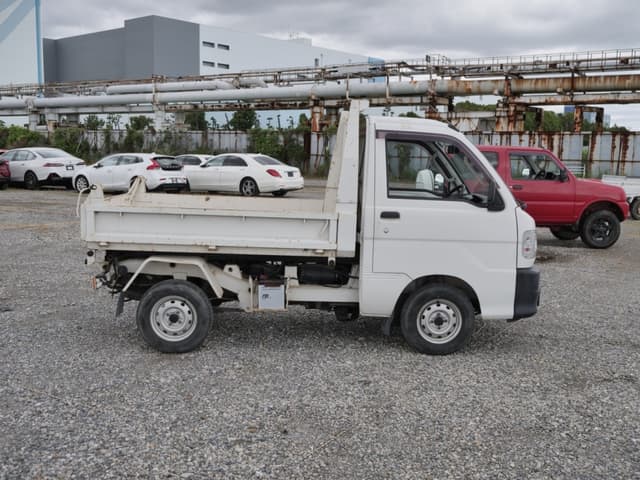1999 Daihatsu Hijet JDM car for sale — photo 5 of 25
