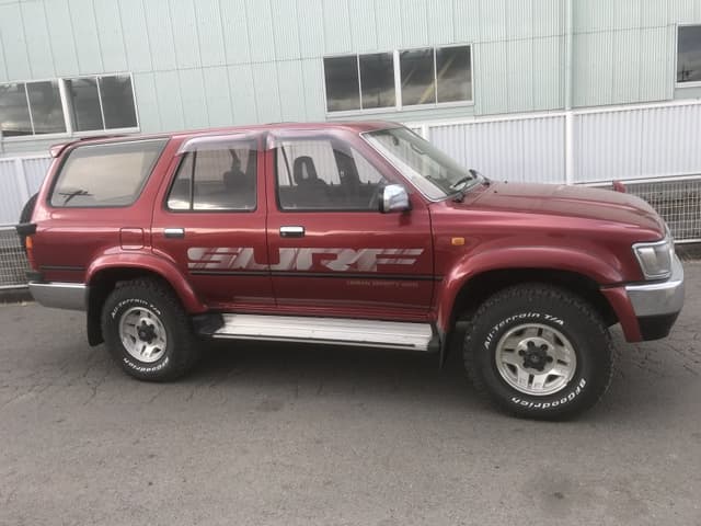1993 Toyota Hilux Surf JDM car for sale — photo 4 of 5