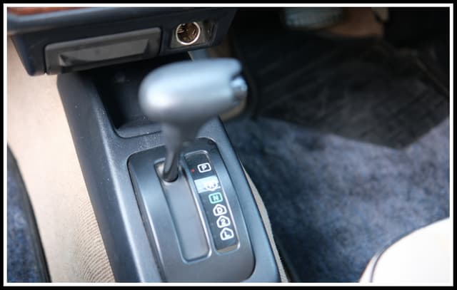 1998 Mitsubishi Pajero JDM car for sale — photo 25 of 25