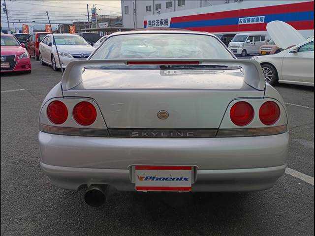 1995 Nissan Skyline JDM car for sale — photo 8 of 25