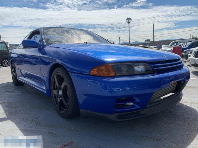 1992 Nissan Skyline JDM car for sale — photo 7 of 26