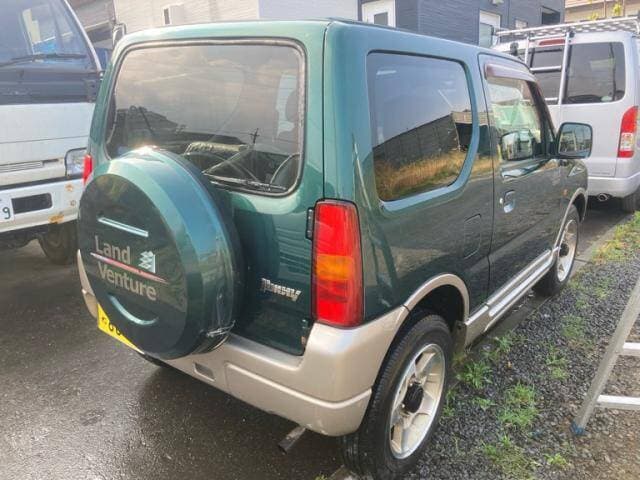 2001 Suzuki Jimny JDM car for sale — photo 14 of 17