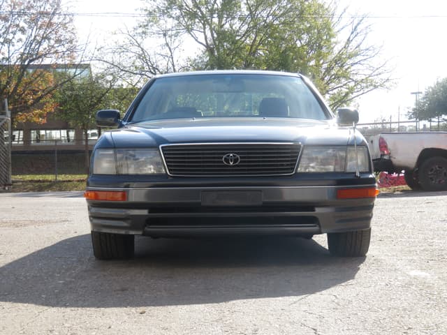 1996 Toyota Celsior JDM car for sale — photo 3 of 24