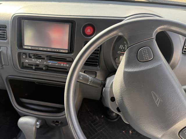 2006 Daihatsu Hijet JDM car for sale — photo 9 of 9