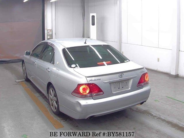 2004 Toyota Crown JDM car for sale — photo 6 of 6
