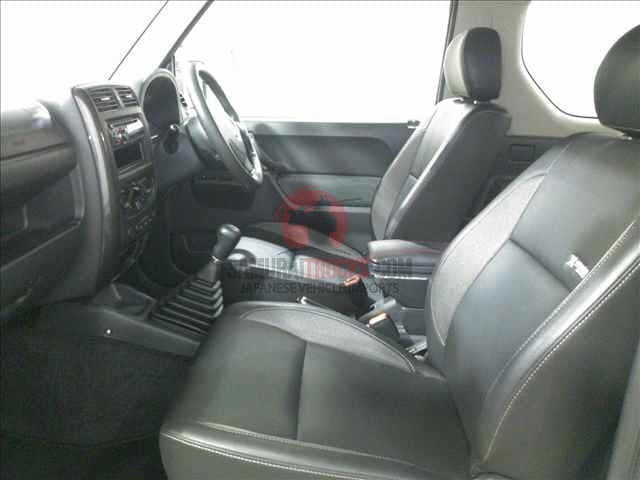 2011 Suzuki Jimny JDM car for sale — photo 3 of 7