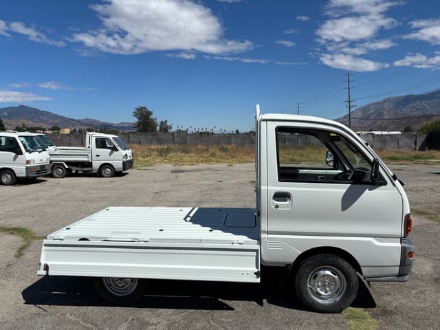 1996 Mitsubishi Minicab JDM car for sale — photo 10 of 25