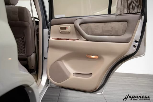 1998 Toyota Land Cruiser JDM car for sale — photo 22 of 25