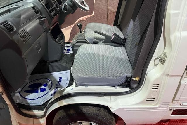 2008 Daihatsu Hijet JDM car for sale — photo 11 of 22