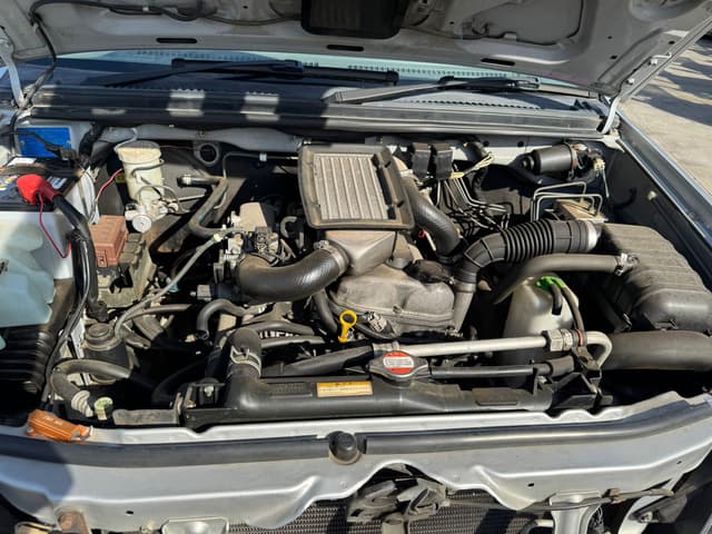 1998 Suzuki Jimny JDM car for sale — photo 15 of 17