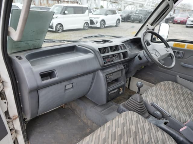 2002 Daihatsu Hijet JDM car for sale — photo 25 of 25