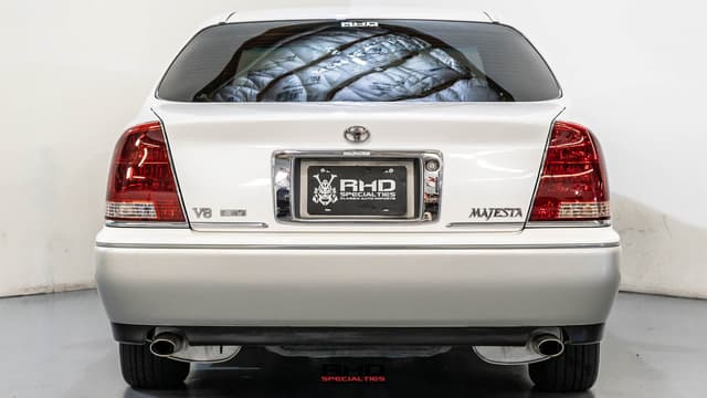 2000 Toyota Crown JDM car for sale — photo 6 of 25